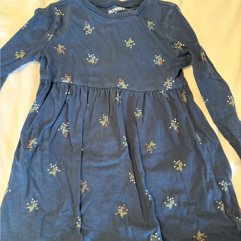 Old Navy Girls' fall dress bundle of four